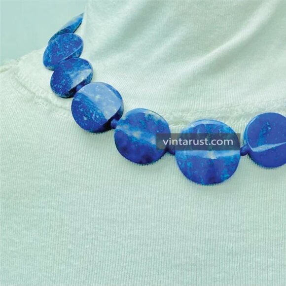 Handmade Lapis Lazuli Choker Necklace: Beaded Gemstone Jewelry - Picture 2 of 11